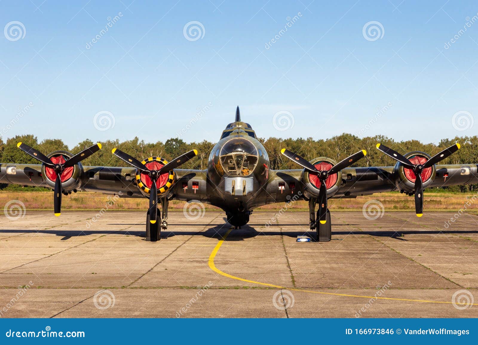 Boeing B 17 Flying Fortress Us Air Force Editorial Photo Image Of Base Engine Boeing B 17 Flying Fortress Us Air Force Editorial Photo Image Of Base Engine