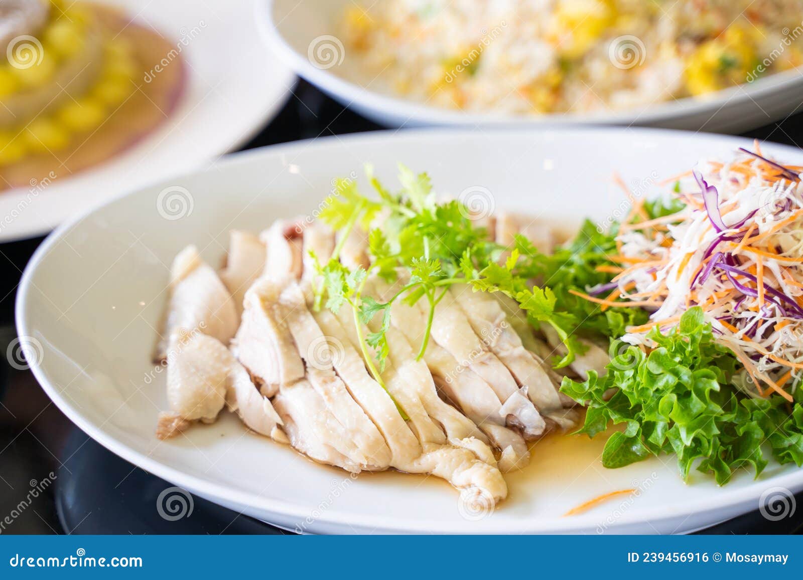 Boiled Chicken Chinese Food in Restaurant Стоковое Фото изображение