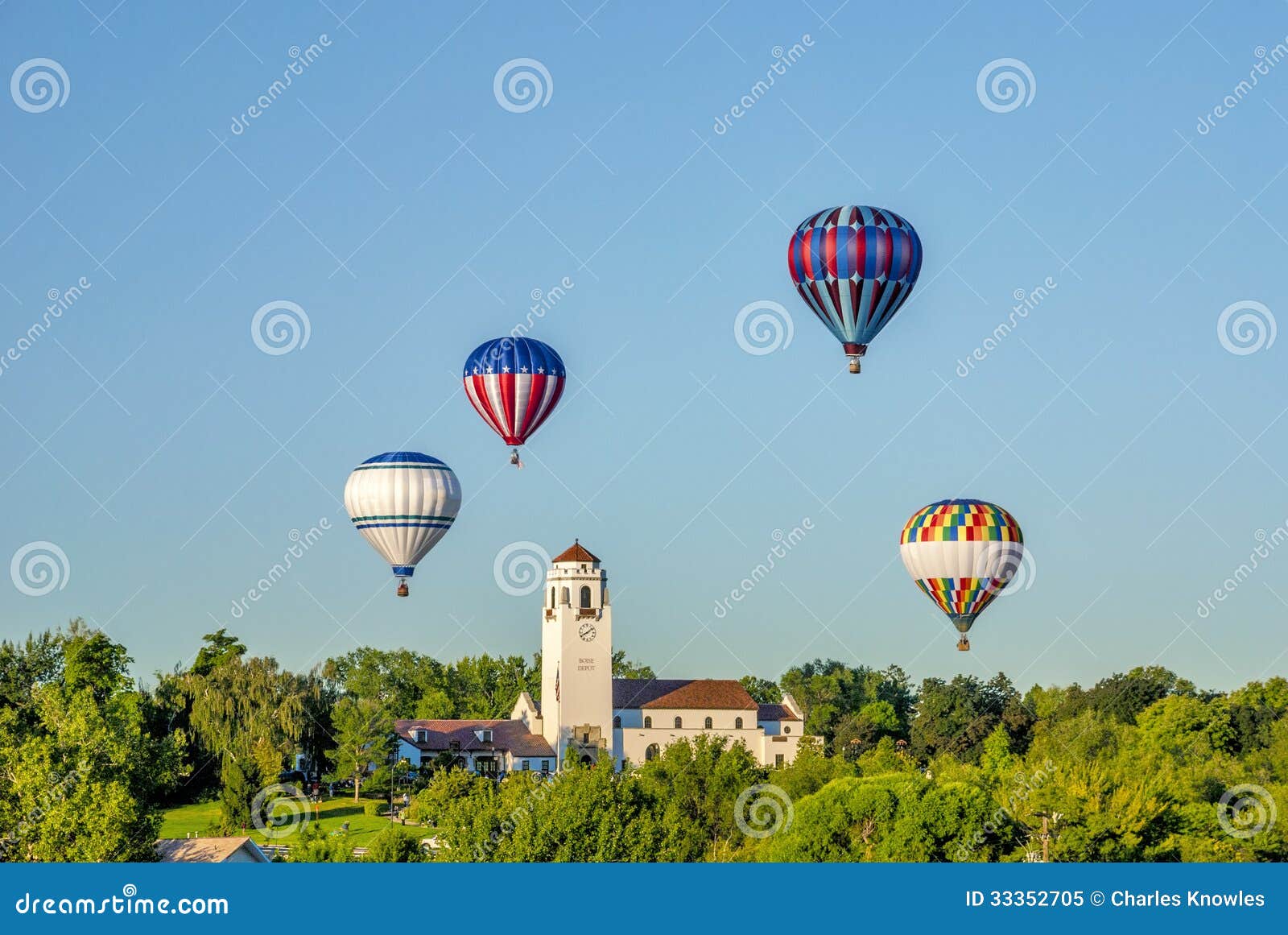 boise train depot with hot air balloons