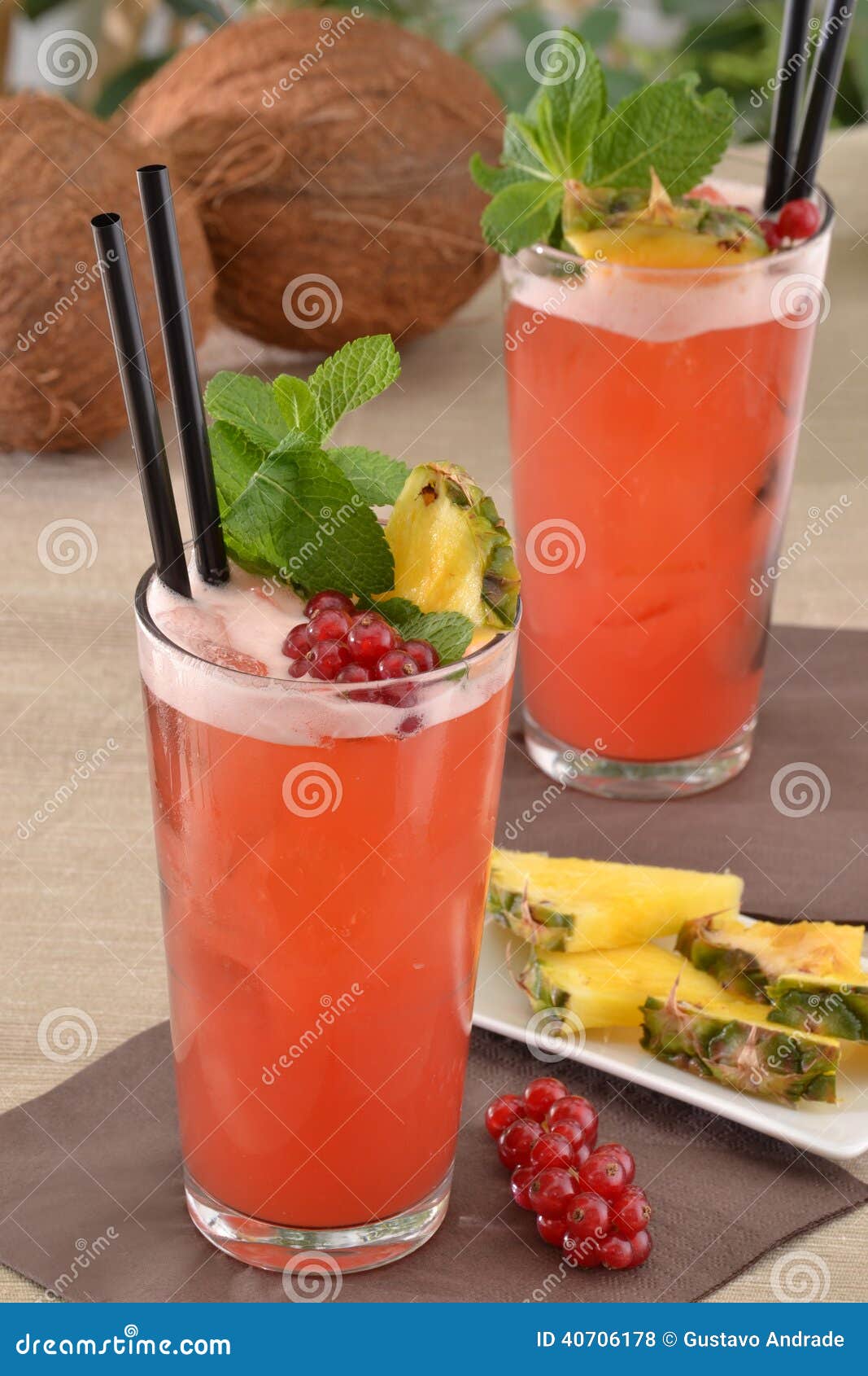 Boisson de cocktail photo stock. Image du soif, frais 40706178