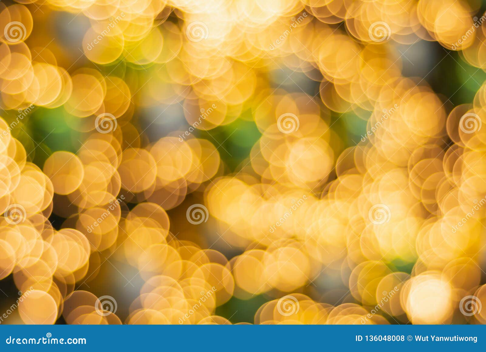 Nền bokeh màu cam, vàng và xanh lá cây: Sự kết hợp của ba màu sắc tươi sáng và hoàn hảo nhất đã tạo nên một nền bokeh đầy mê hoặc, đưa người xem vào không gian đẹp tuyệt vời. Cùng khám phá và trải nghiệm ngay nhé!