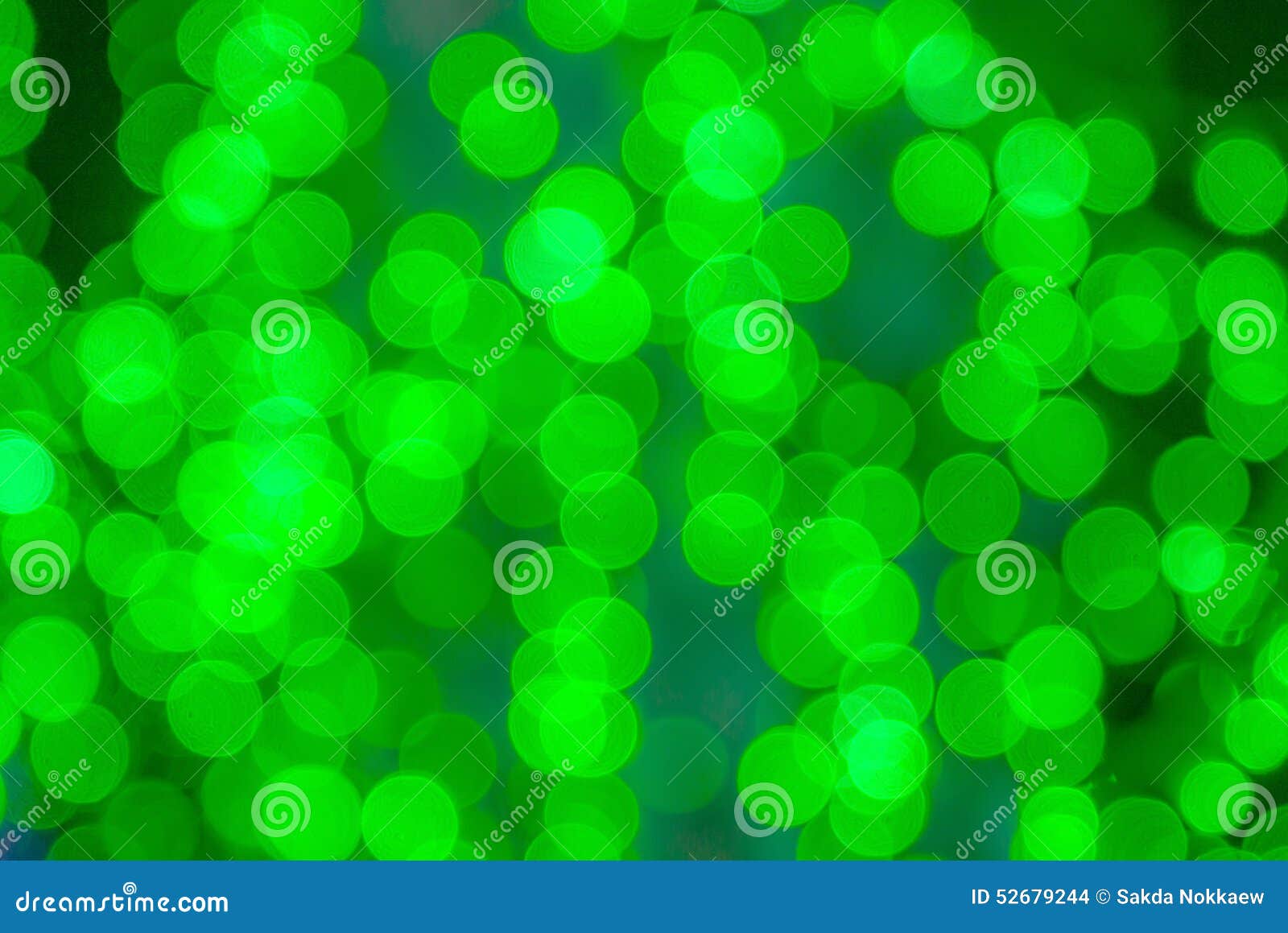 Green bokeh from the light