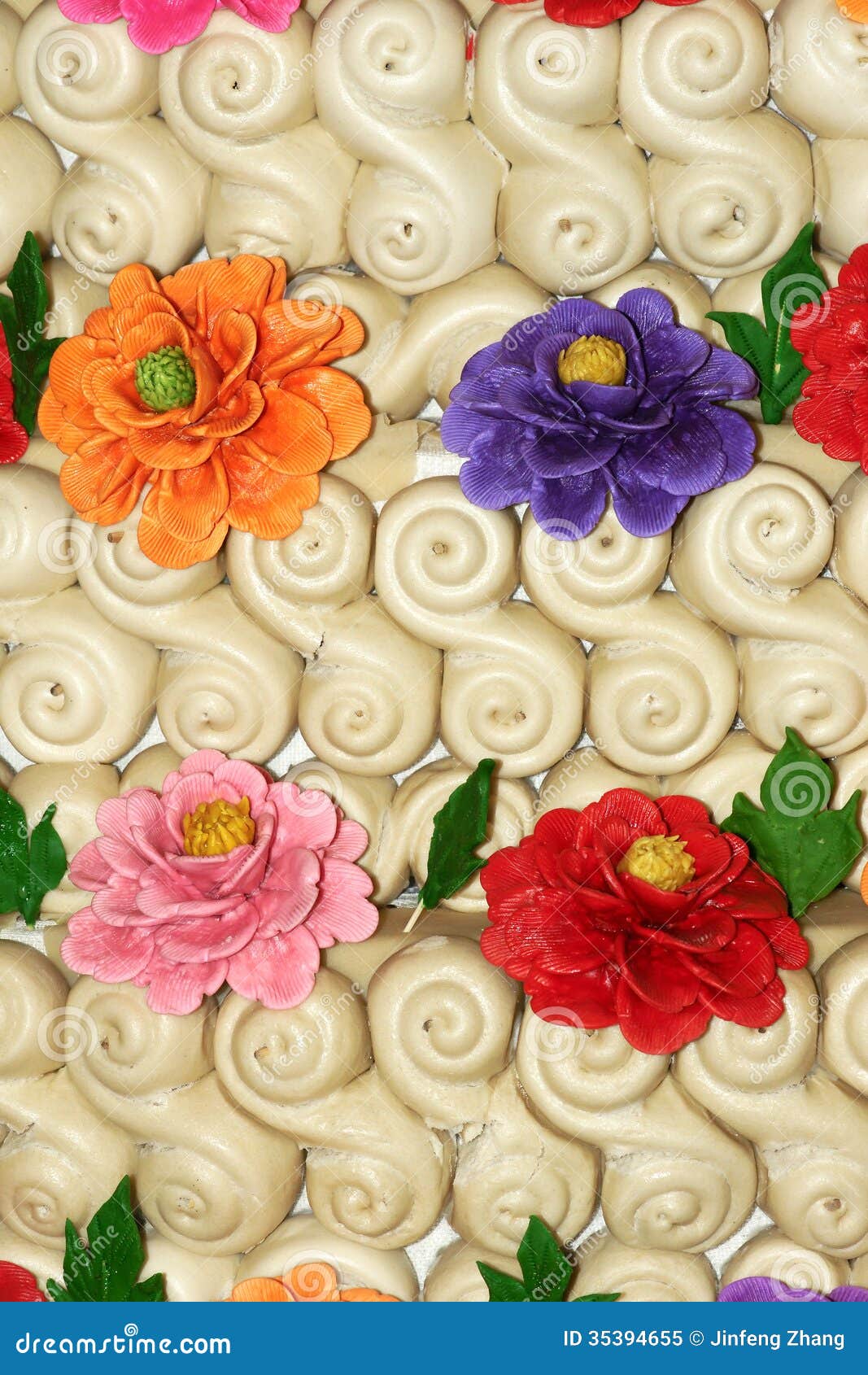 Bollos Cocidos Al Vapor De La Flor Imagen de archivo - Imagen de comida,  colorido: 35394655