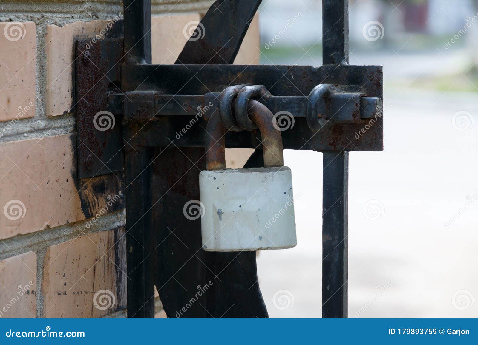 Bolt with an old padlock stock image. Image of latch - 179893759