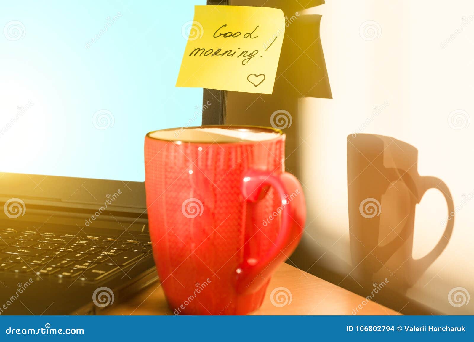 BOM DIA Da Etiqueta No Fundo De Outono-inverno Do Café Da Manhã Do Portátil Foto de Stock - Imagem de bolinhos, cafeteria: 106802794 BOM DIA Da Etiqueta No Fundo De Outono-inverno Do Café Da Manhã Do Portátil Foto de Stock - Imagem de bolinhos, cafeteria: 106802794