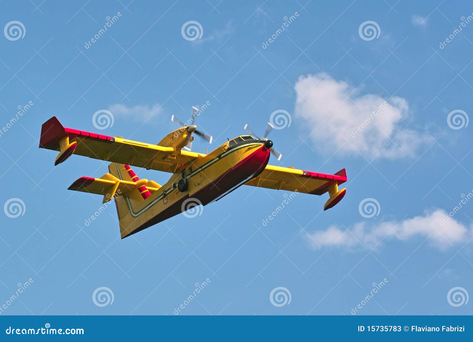 Bombardier 415 stock image. Image of bombardier, firefighting 15735783