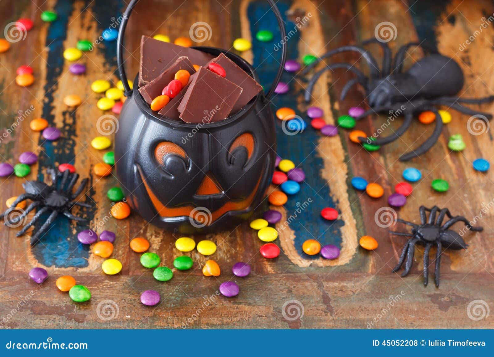 Bonbons Au Chocolat à Bonbons Pour Halloween, Araignée Photo stock