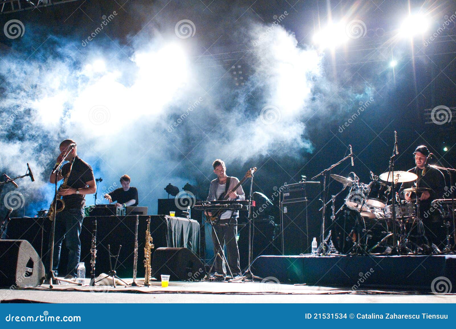 Bonobo Performing Live at Bucharest Editorial Stock Image Image of