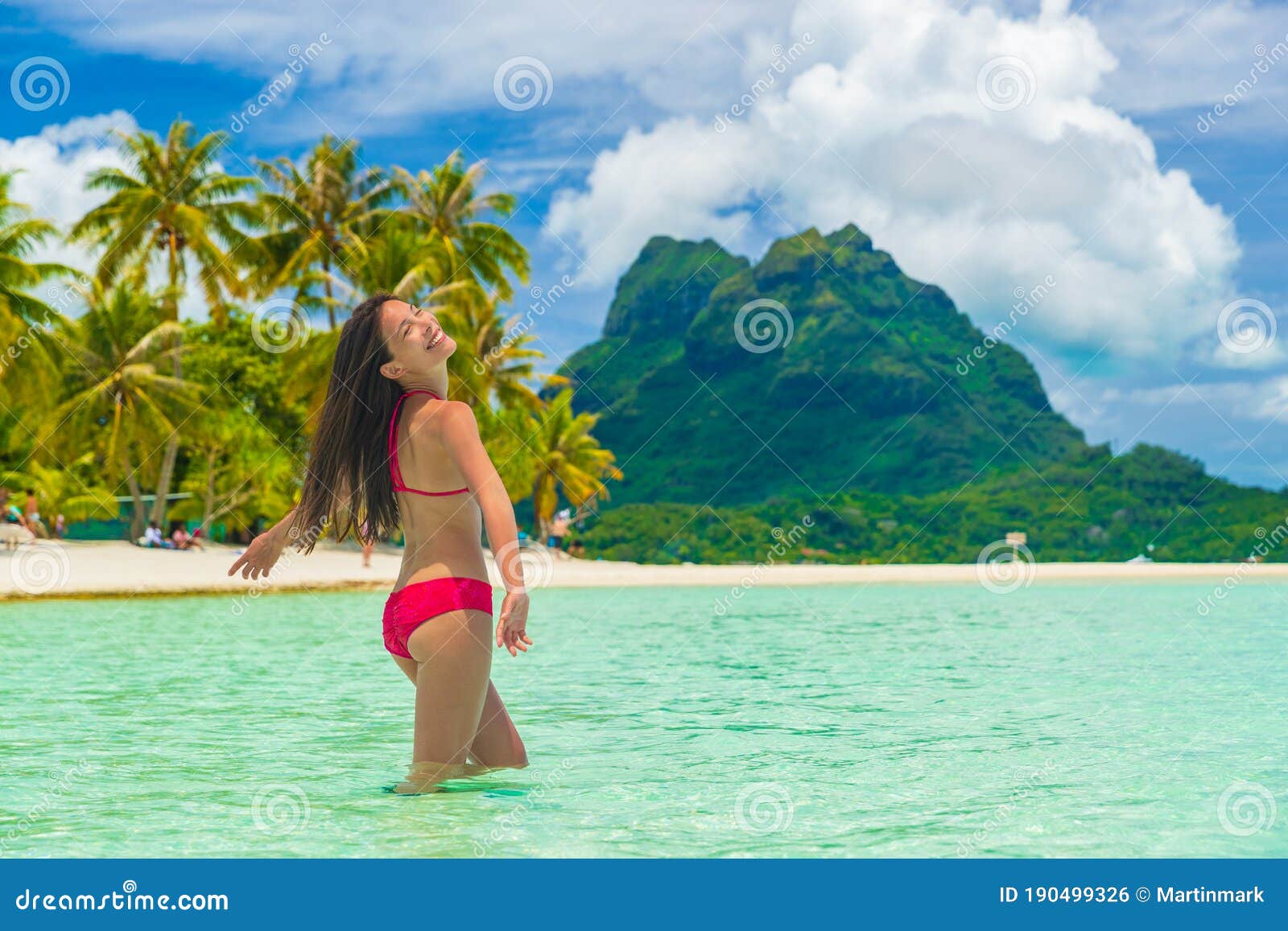 tahiti solo female travel