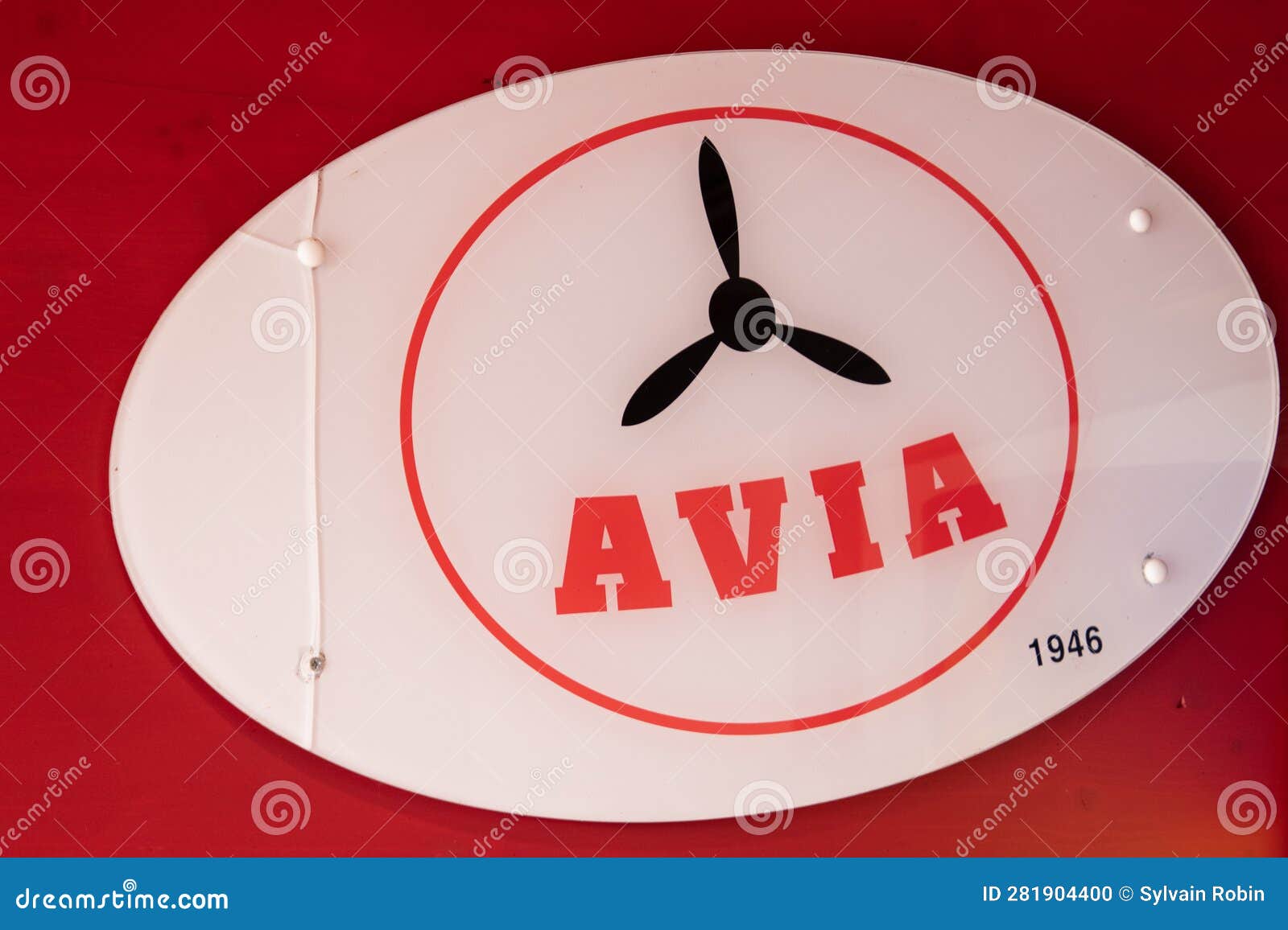 Avia 1946 Logo Text and Brand Sign Gas Filling Station Fuel Group  Independent Mineral Editorial Image - Image of distribution, wall: 281904400