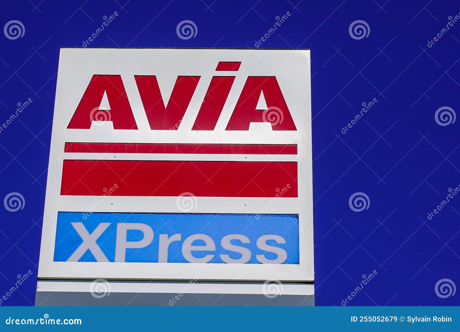 Avia Xpress Gas Station Text Brand Company Logo Sign Service Petrol Pump  Store Editorial Stock Image - Image of crude, gasoline: 255052679