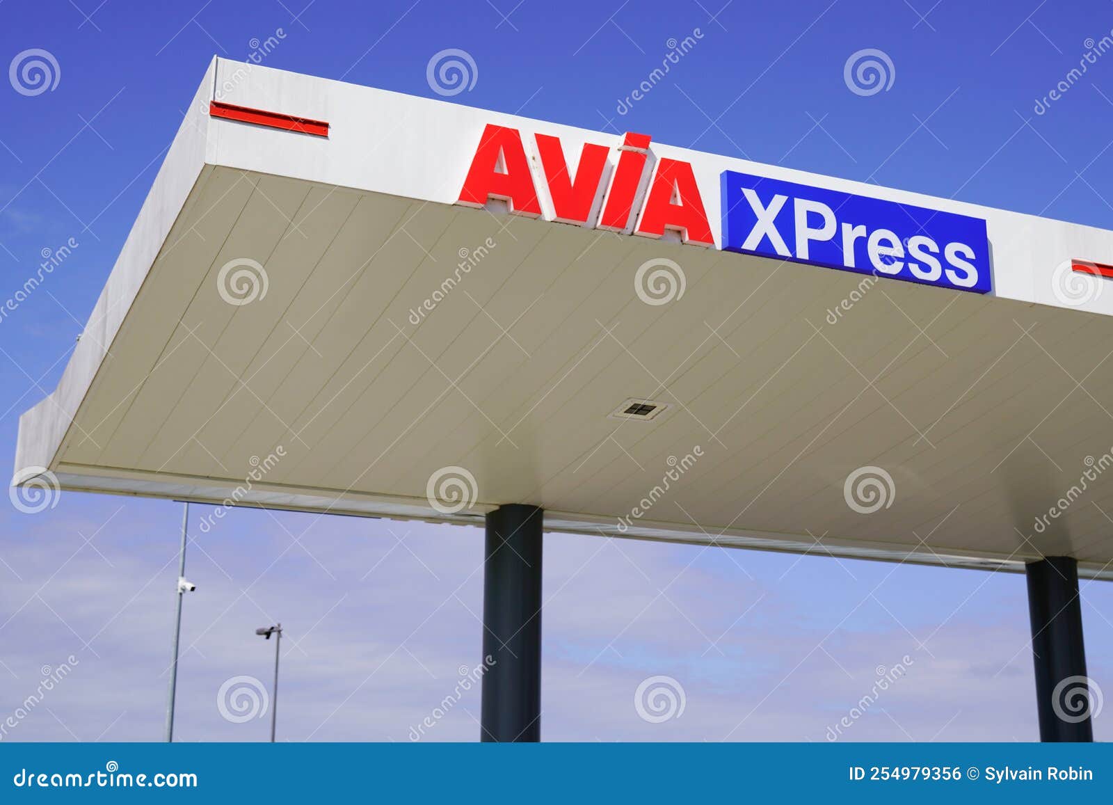 Avia Xpress Logo Brand and Text Sign of Gas Car Fuel Station Petroleum  Chain Editorial Photo - Image of emblem, banner: 254979356