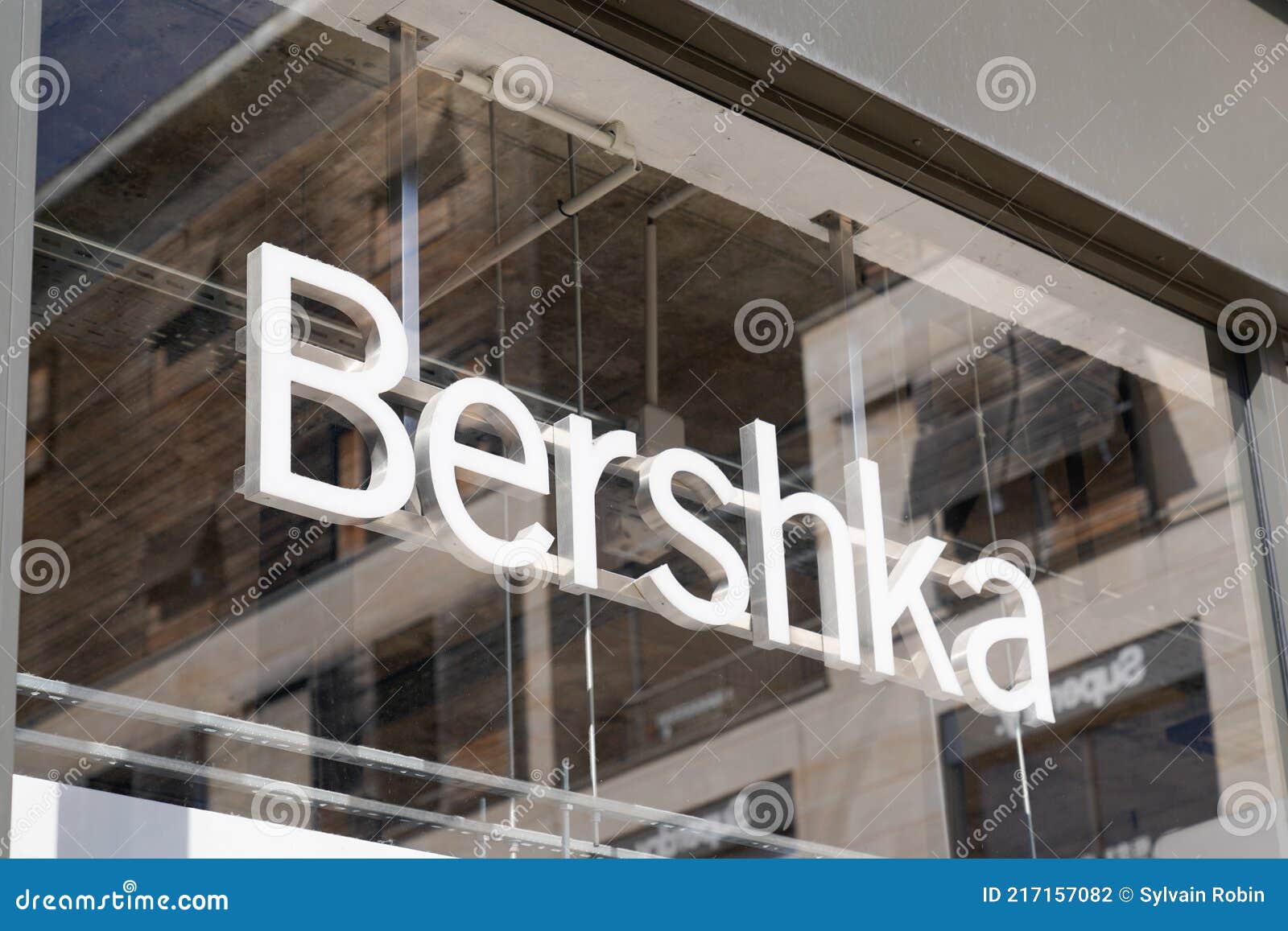 Bershka Logo Brand and Sign Text Front of Windows Trendy Boutique ...