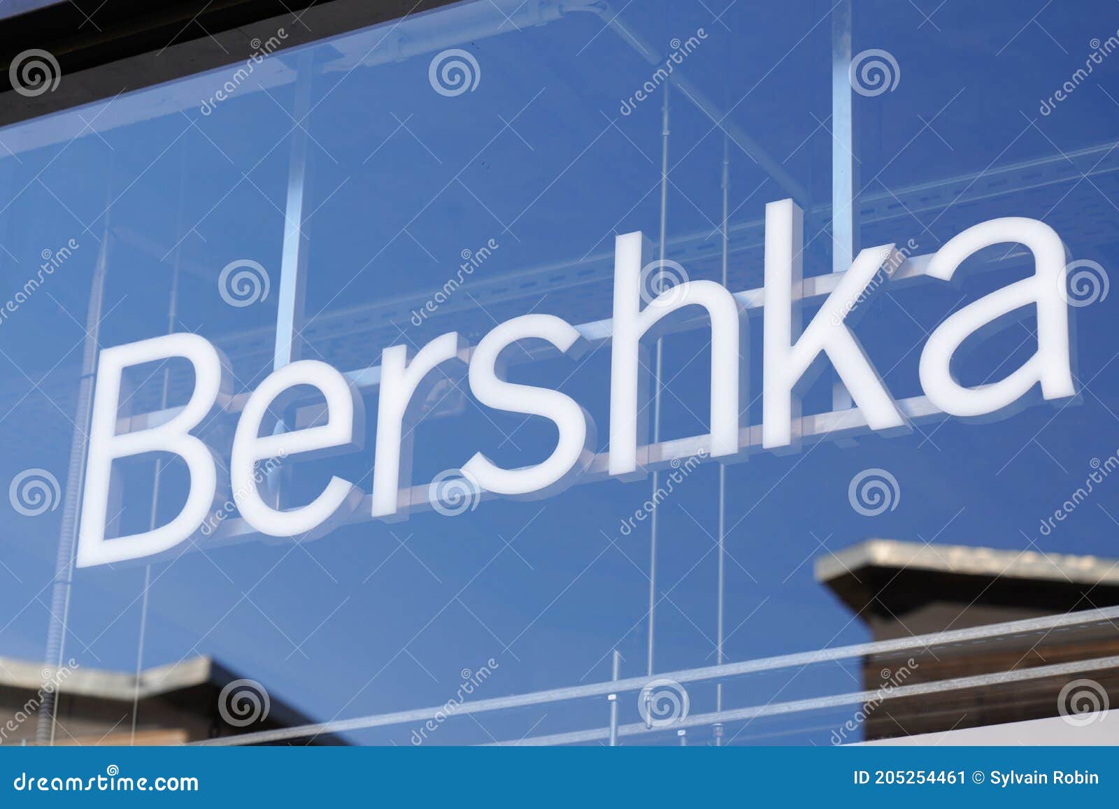 Bershka Logo and Sign Text Front of Boutique Fashion Brand Clothes Shop ...