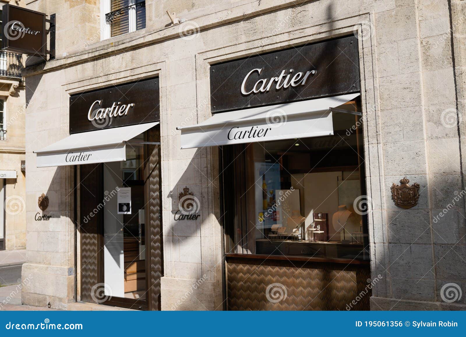 cartier store in lyon france