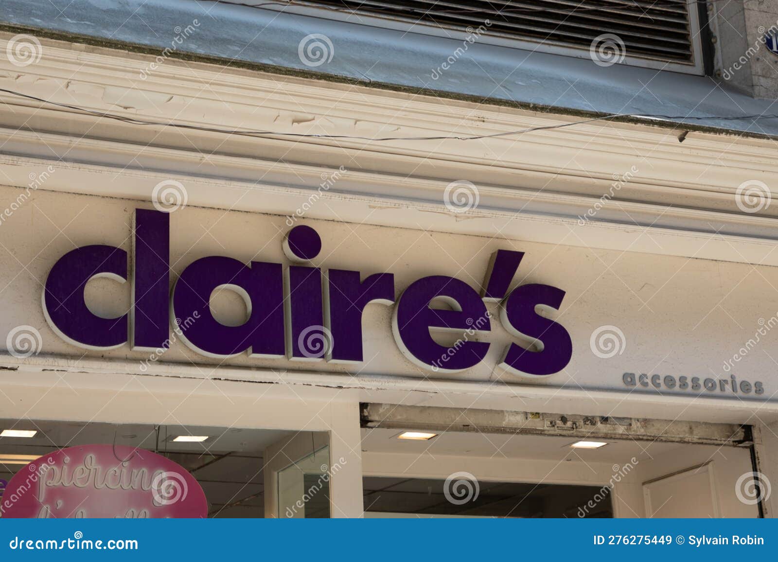 Claire's in Fashion Brands 
