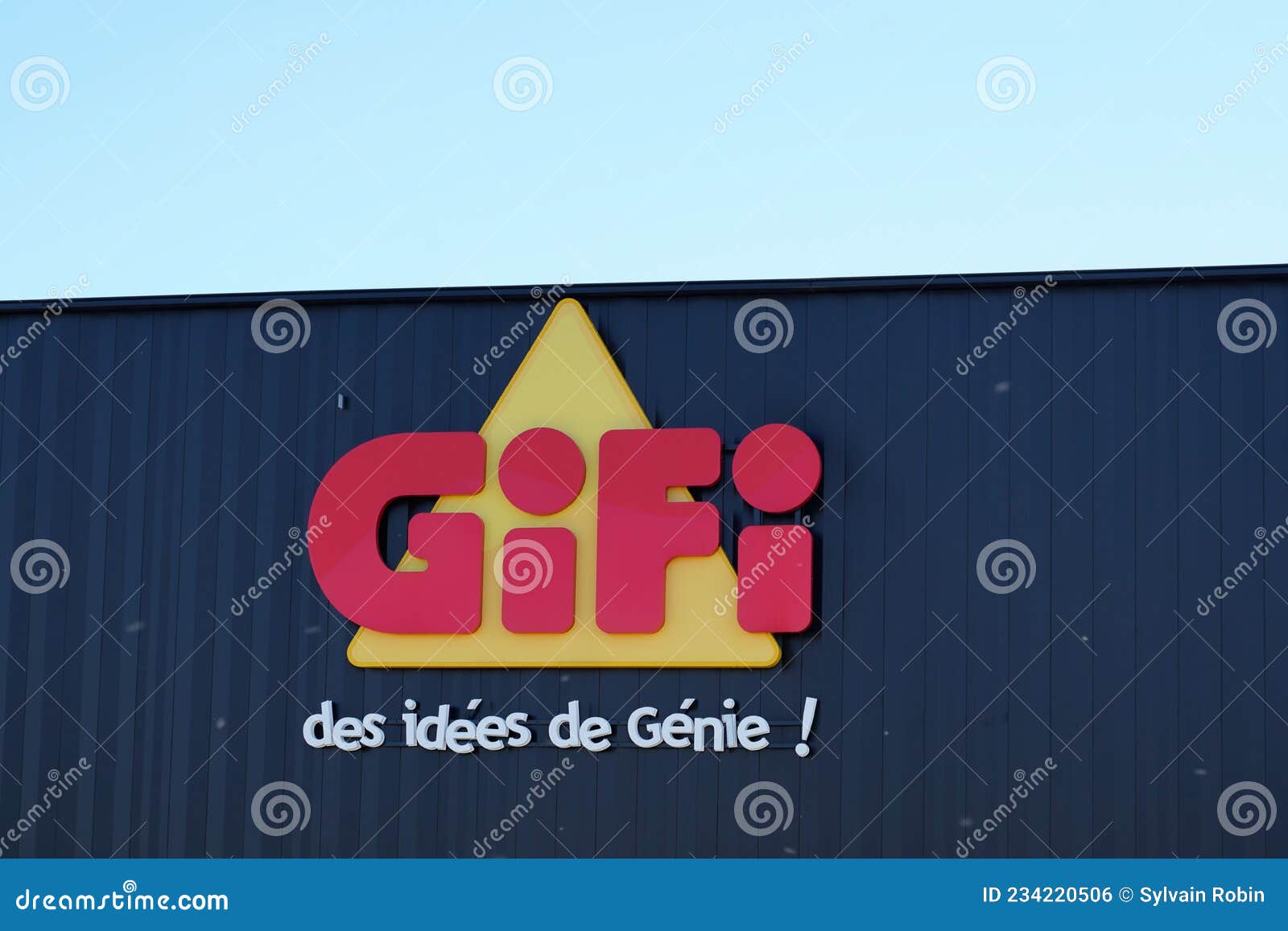 Gifi Logo Brand and Text Sign on Shop Facade Market Store Low Coast in