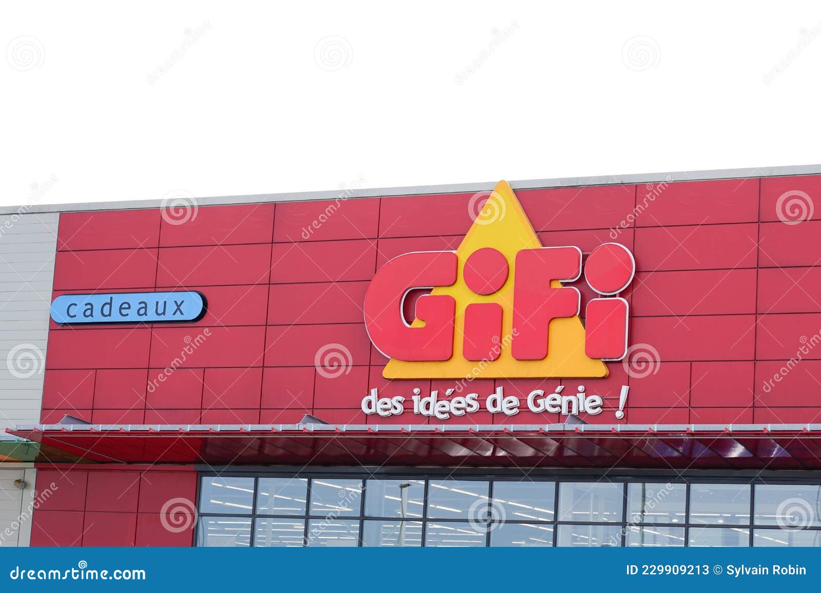 Gifi Red Logo Sign and Text Brand on Shop French Cheap Store on Low