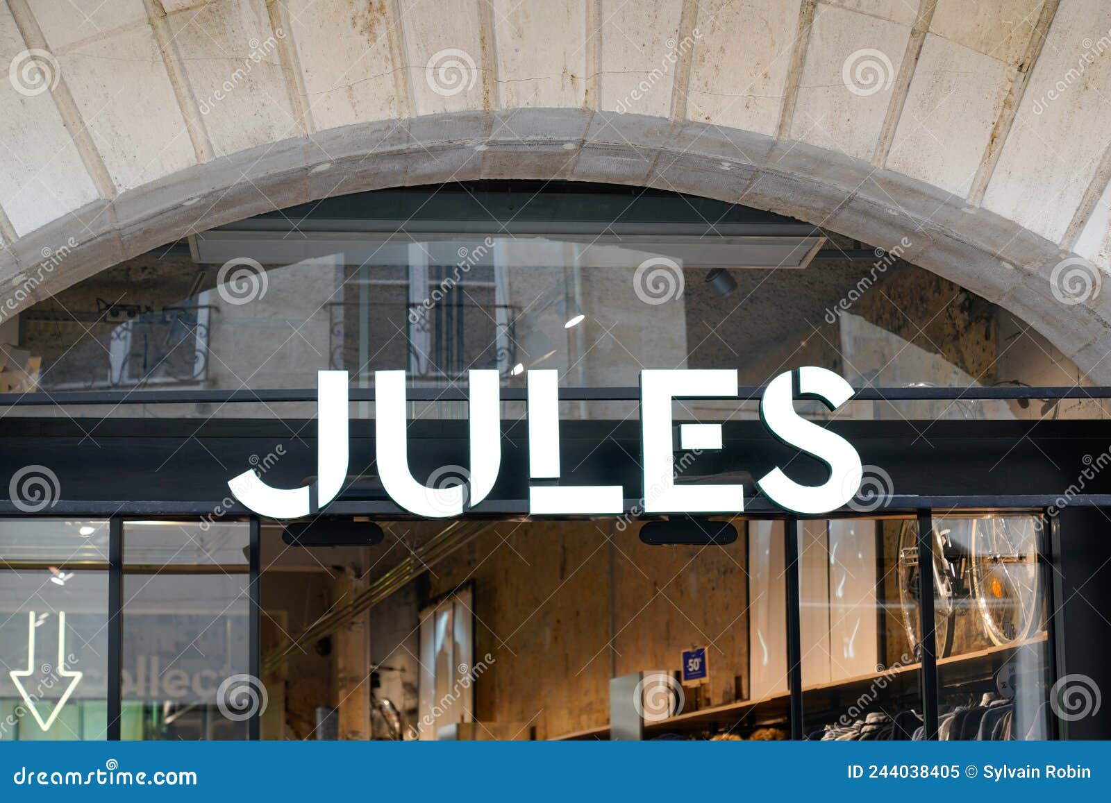 Jules Logo Brand Boys and Text Sign Front Facade Guy Shop Fashion ...
