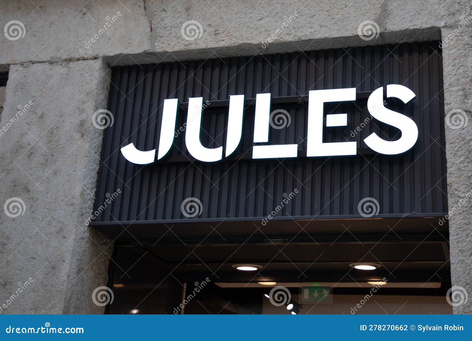 Jules Logo Brand and Text Sign on Wall Facade Shop Entrance in City ...