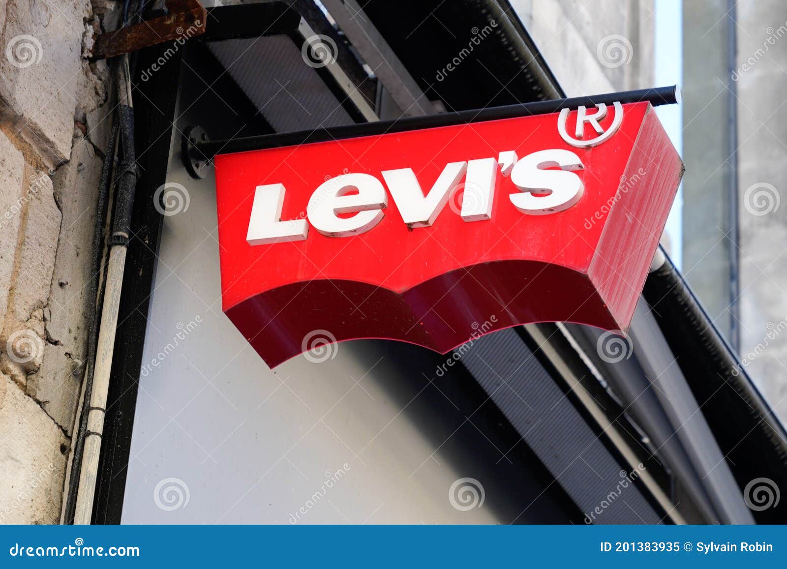 Levi`s Jeans Logo and Red Sign Text of Fashion Clothing Levis Store  Editorial Image - Image of fashion, store: 201383935