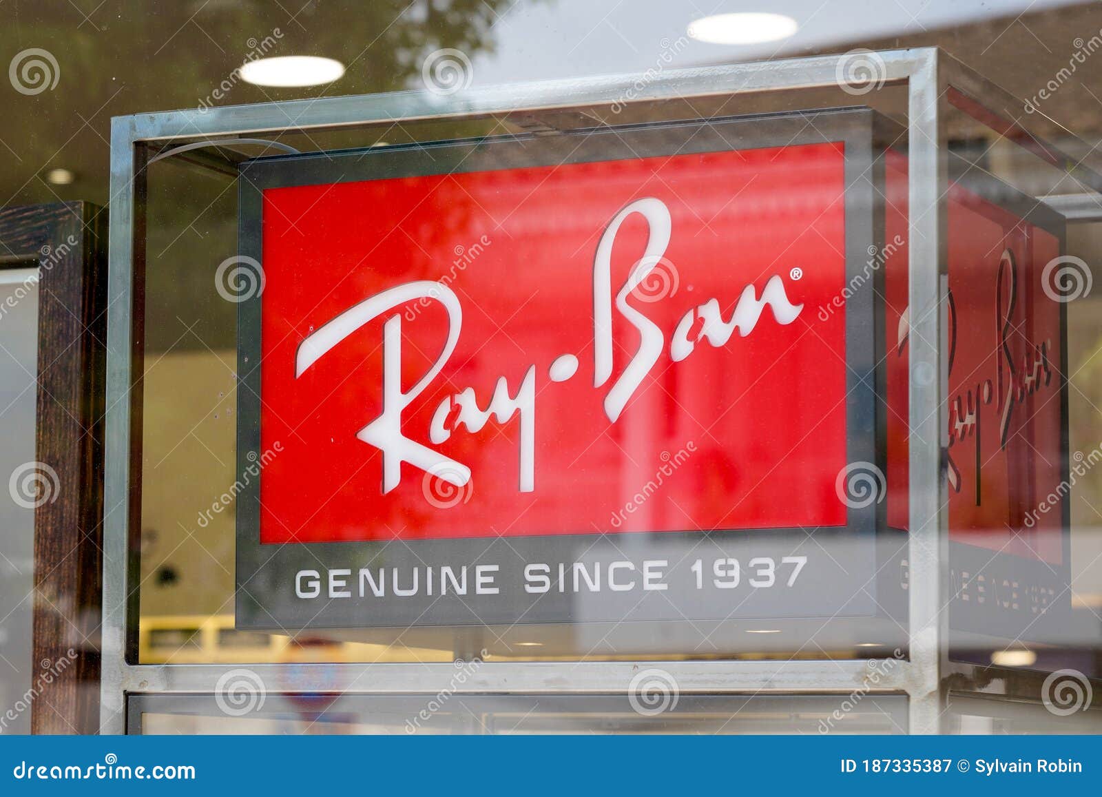 Bordeaux , Aquitaine / France - 06 14 2020 : Ray-ban Sign Logo Store of ...