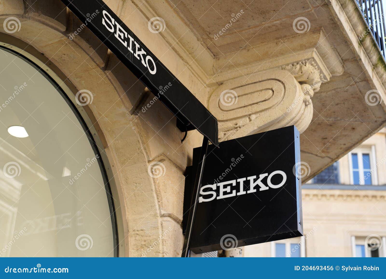 Seiko Boutique Logo and Sign Text Front of Store Fashion Brand Clock  Watches Shop in Editorial Photo - Image of front, icon: 204693456