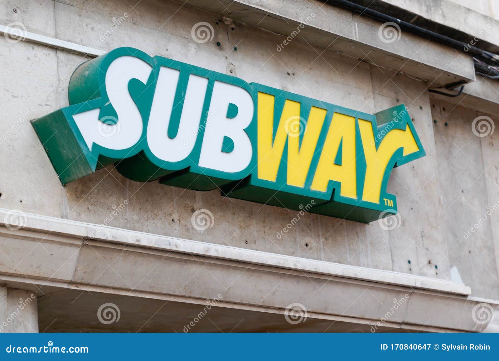 After 15 years, Subway has a brand new logo