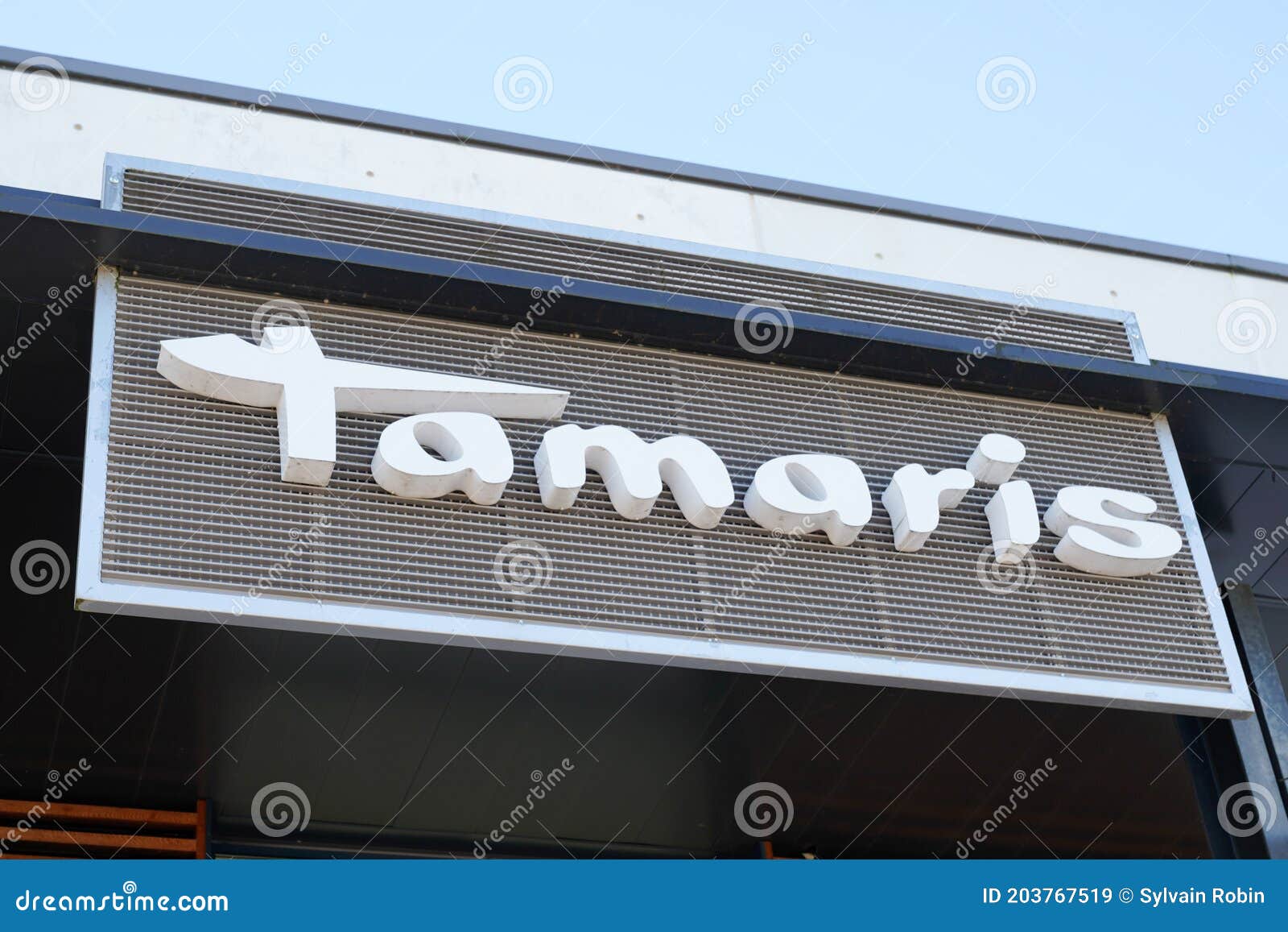 undskylde køber Interaktion Tamaris Sign Text and Logo of Shoe Footwear Store of German Company  Provides Shoes Editorial Stock Image - Image of consumers, exterior:  203767519