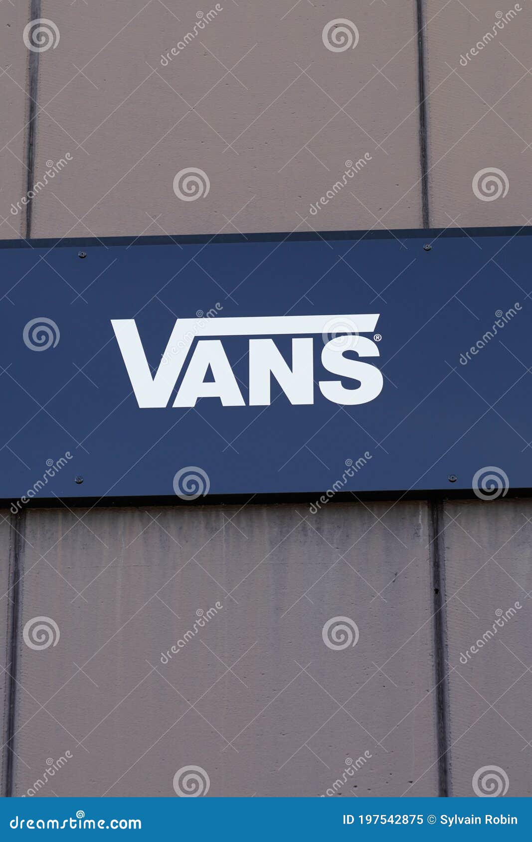 vans company id