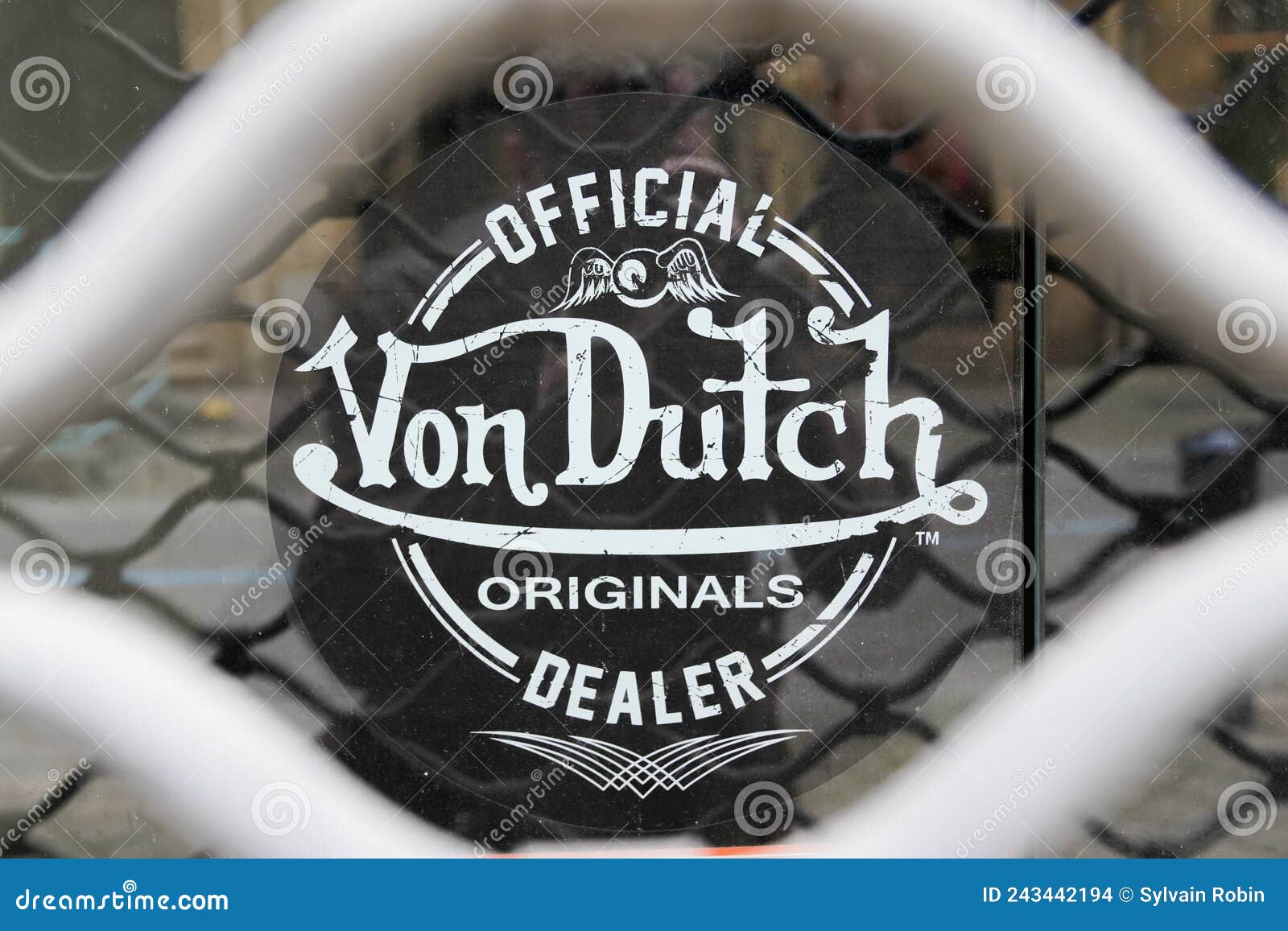 Von Dutch Official Dealer Logo Text and Brand Sign Facade American  Multinational Editorial Stock Image - Image of california, brand: 243442194