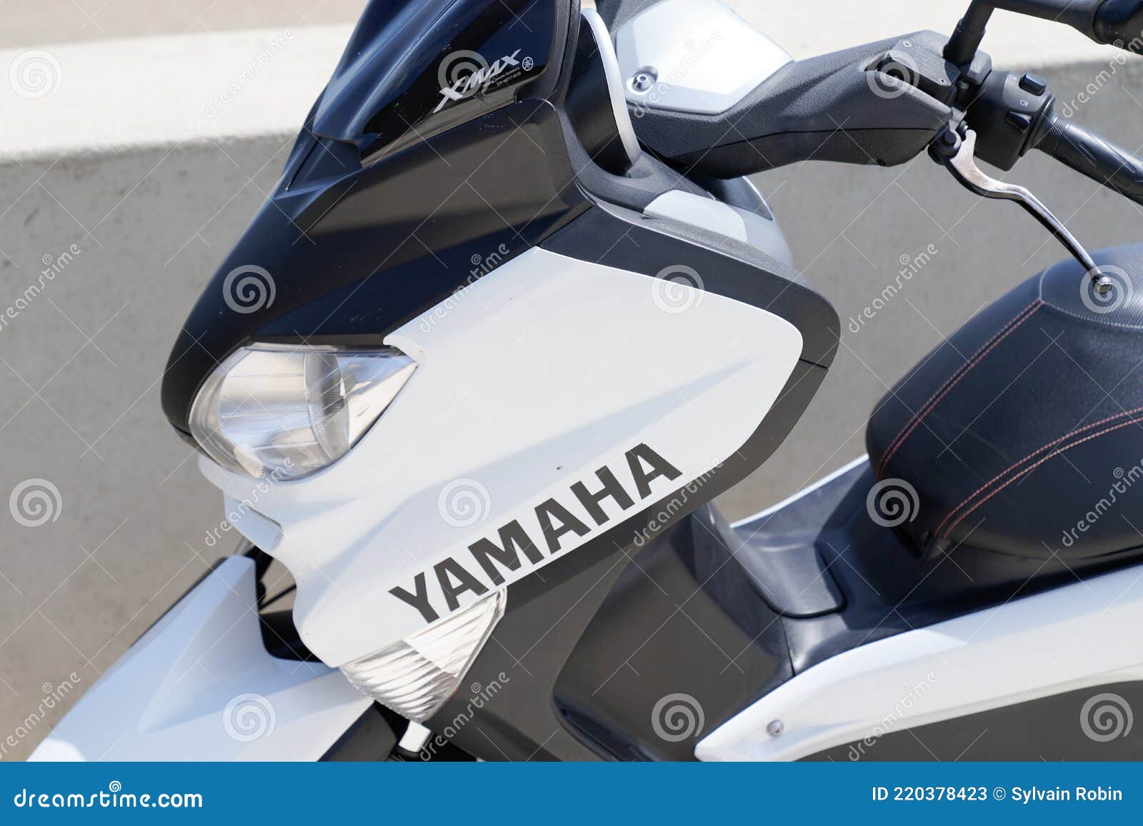 Yamaha X-MAX Logo Brand and Text Sign on Scooter Side Front Panel Detail  with Editorial Stock Photo - Image of motorbike, street: 220378423