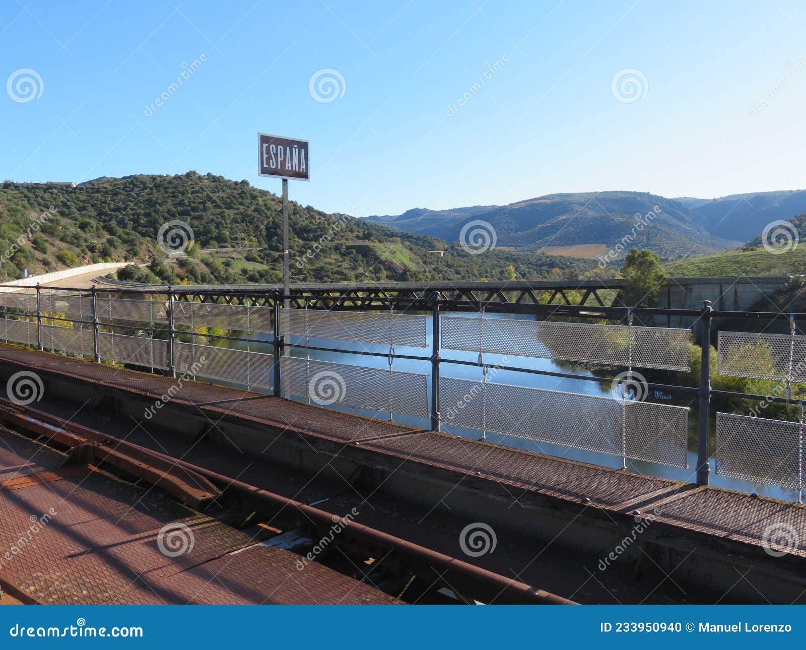 border between countries spain portugal by ic railway