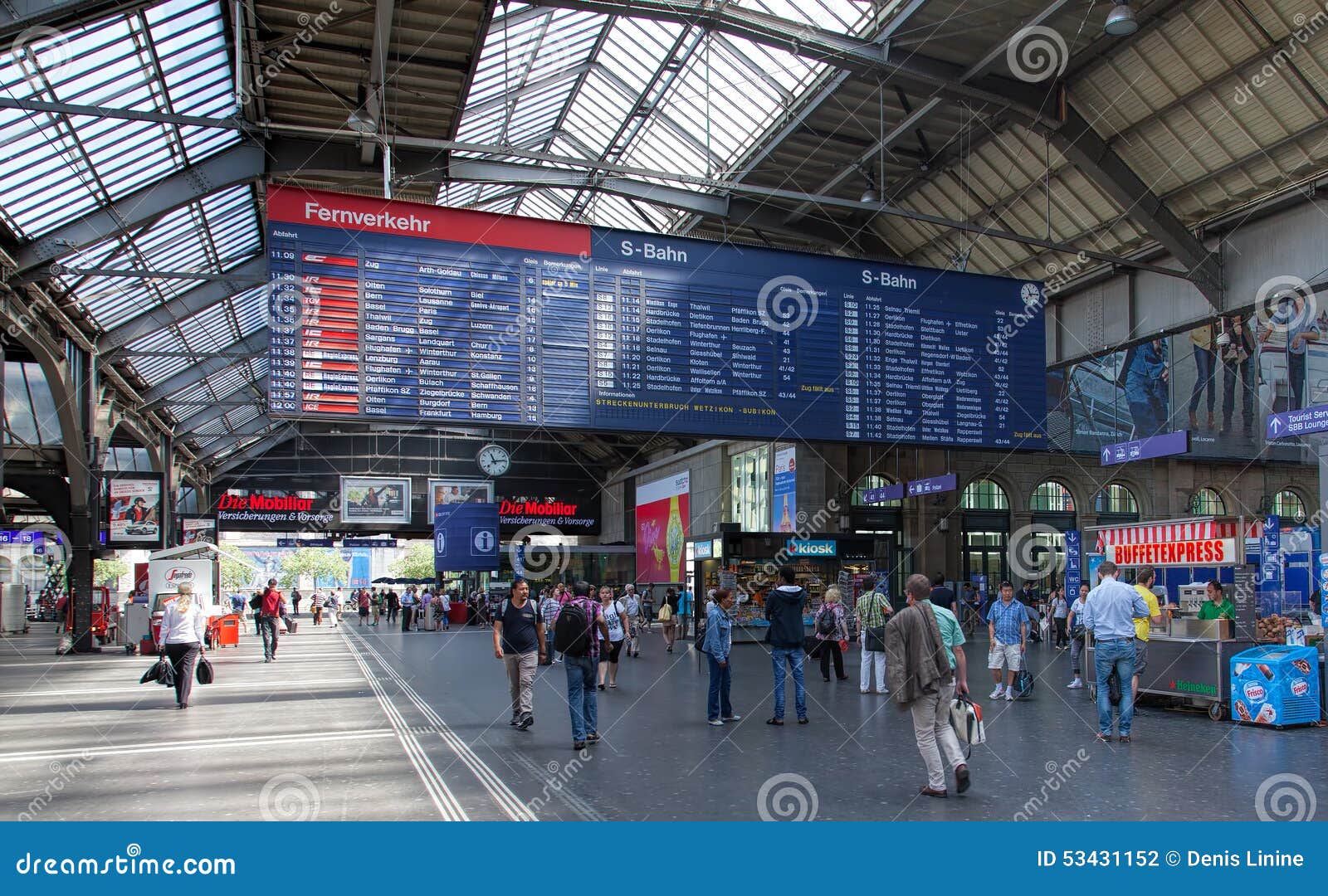 Bordo di partenza della stazione ferroviaria principale di Zurigo