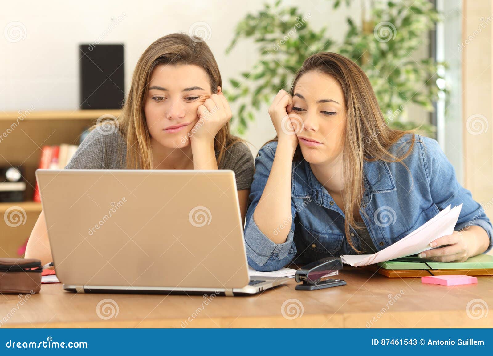 Doing assignment on line