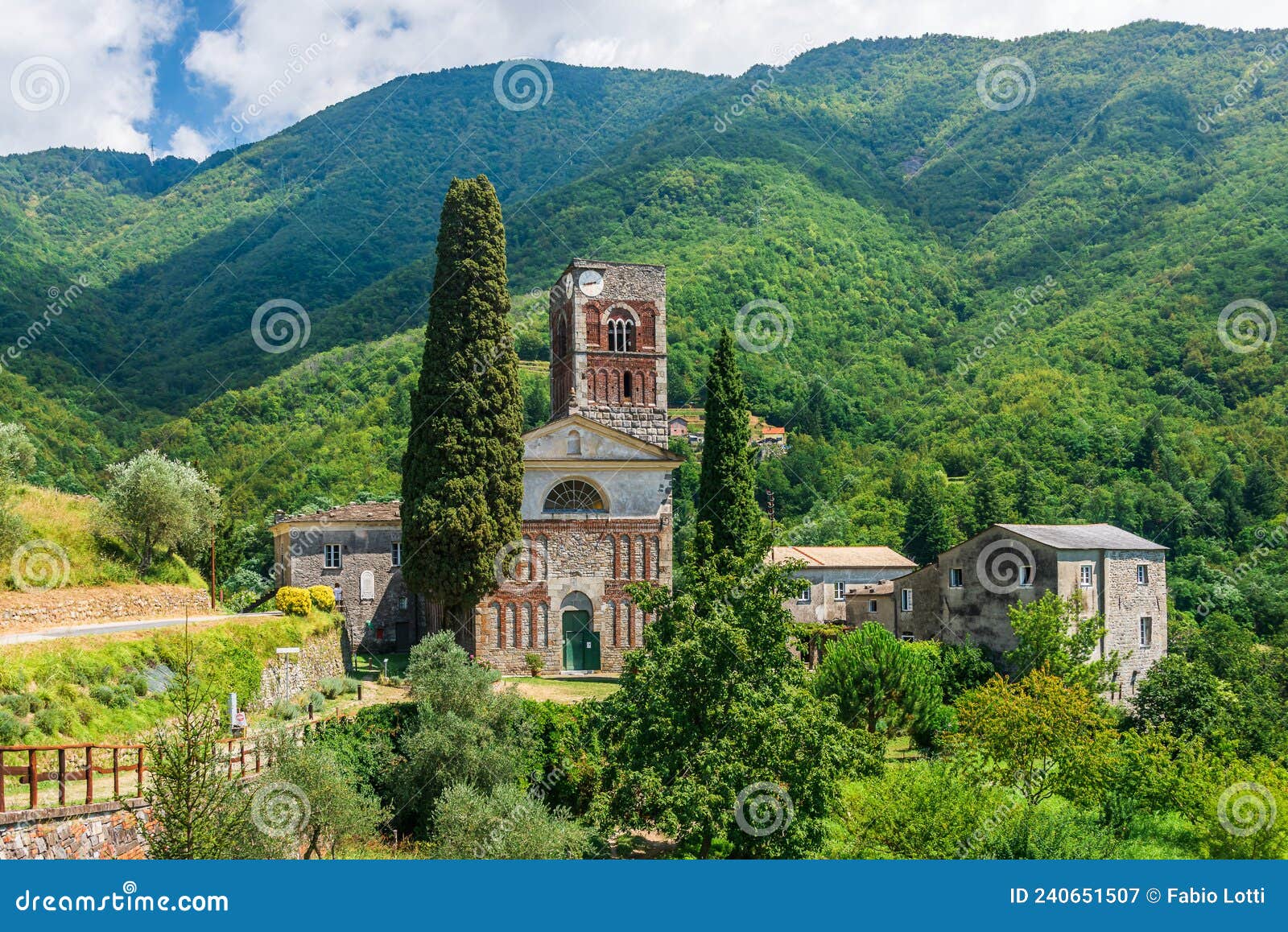 borzone abbey in liguria