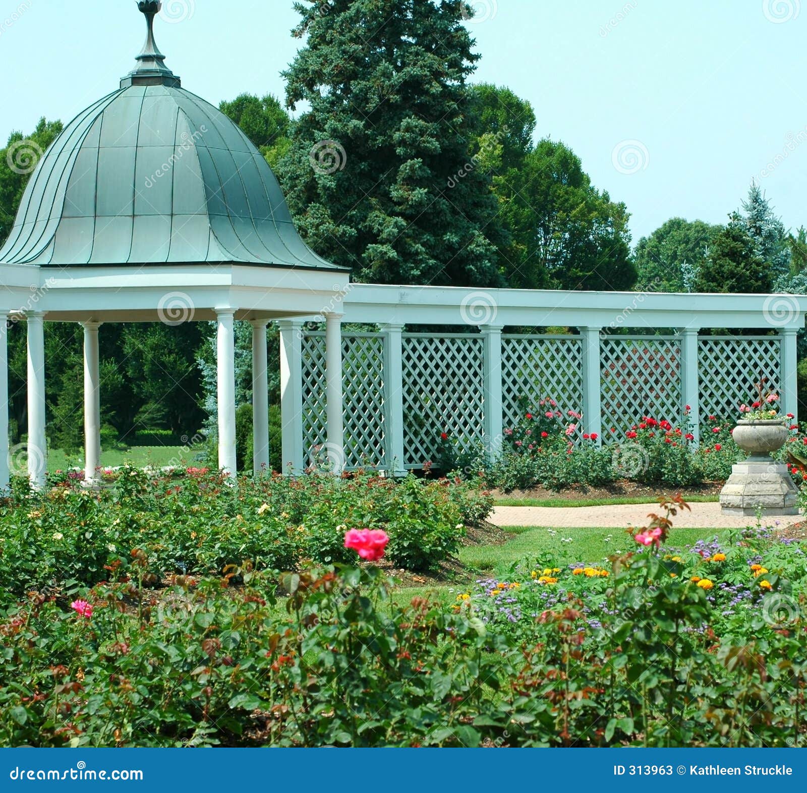 Botanical Gardens and Gazebo 3 Stock Image Image of lattice, white