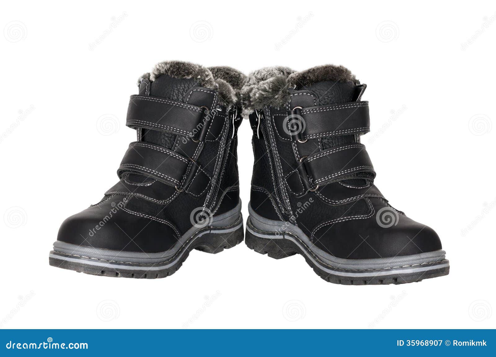 Botas Invierno Para Los Niños Imagen de archivo - Imagen de zapatos, aislado: 35968907