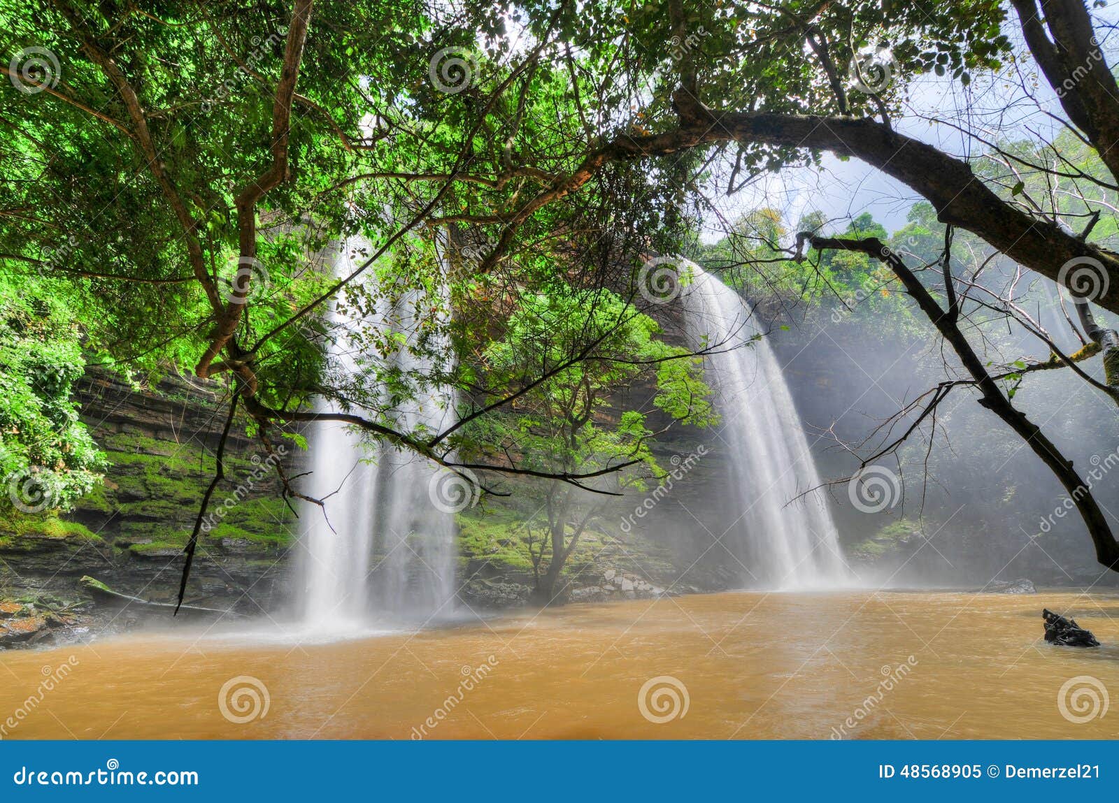 Boti Falls, Ghana. Boti Falls is a 30m high waterfall within the Boti Forest Reserve about 30 minutes east of Koforidua. Situated in a village called Boti in the Manya Krobo district in the Eastern Region.