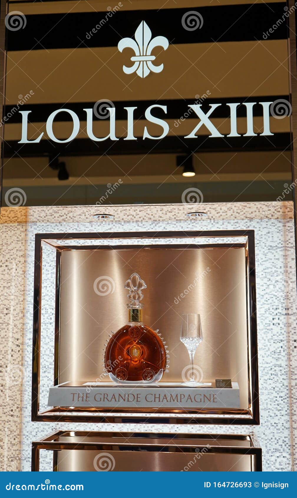 louis xiii logo png