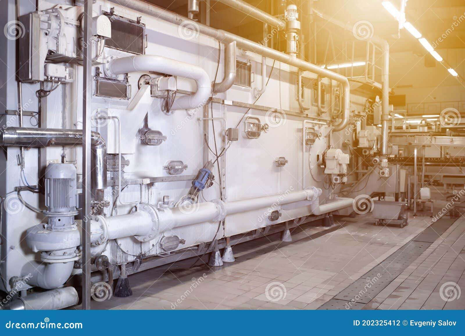 Bottle Washing Sterilization Machine. Glass Bottle Washing Line in a