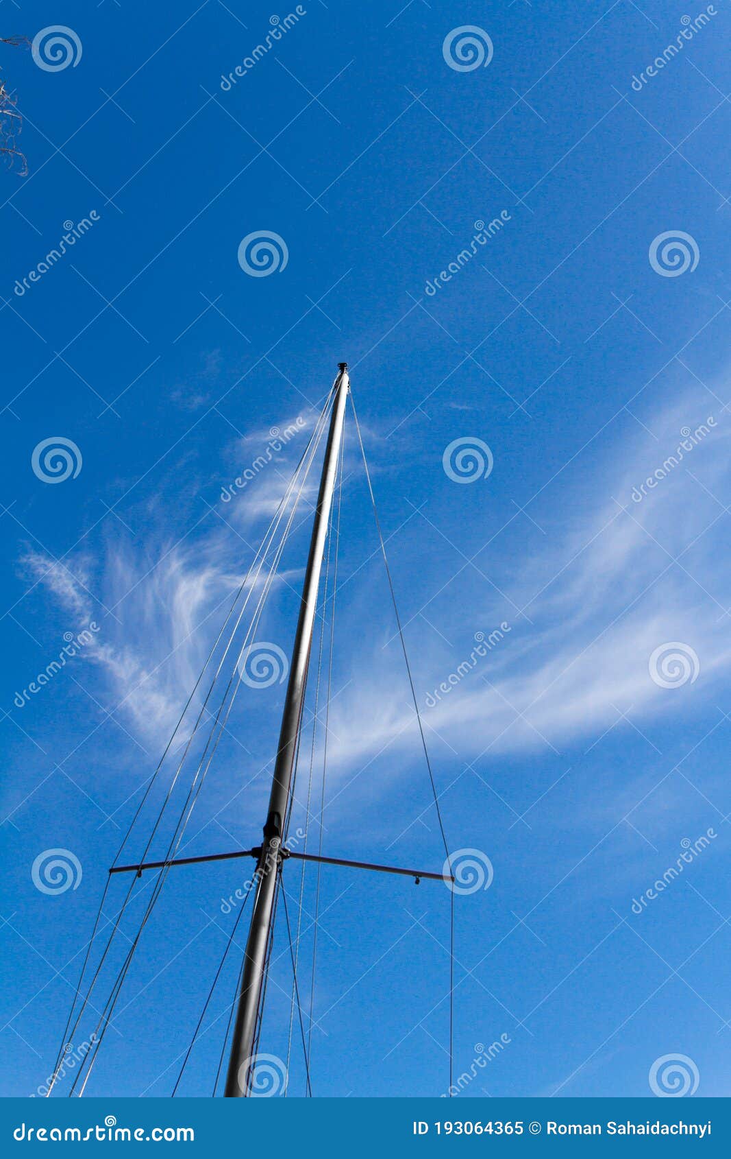 Bottom View of Mast of Yacht on Blue Sky Background, Selective Focus Stock  Image - Image of luxury, people: 193064365