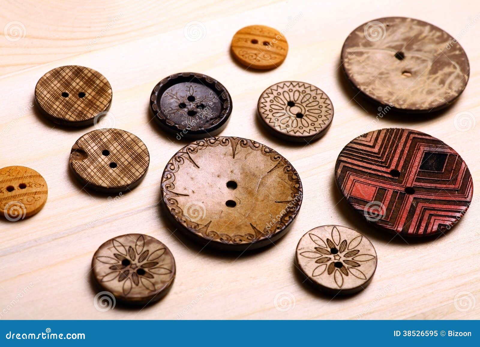 Bottoni In Legno Naturale - Diametro 35mm, 4 Fori, Confezione Da 10 Pezzi - Foto 6