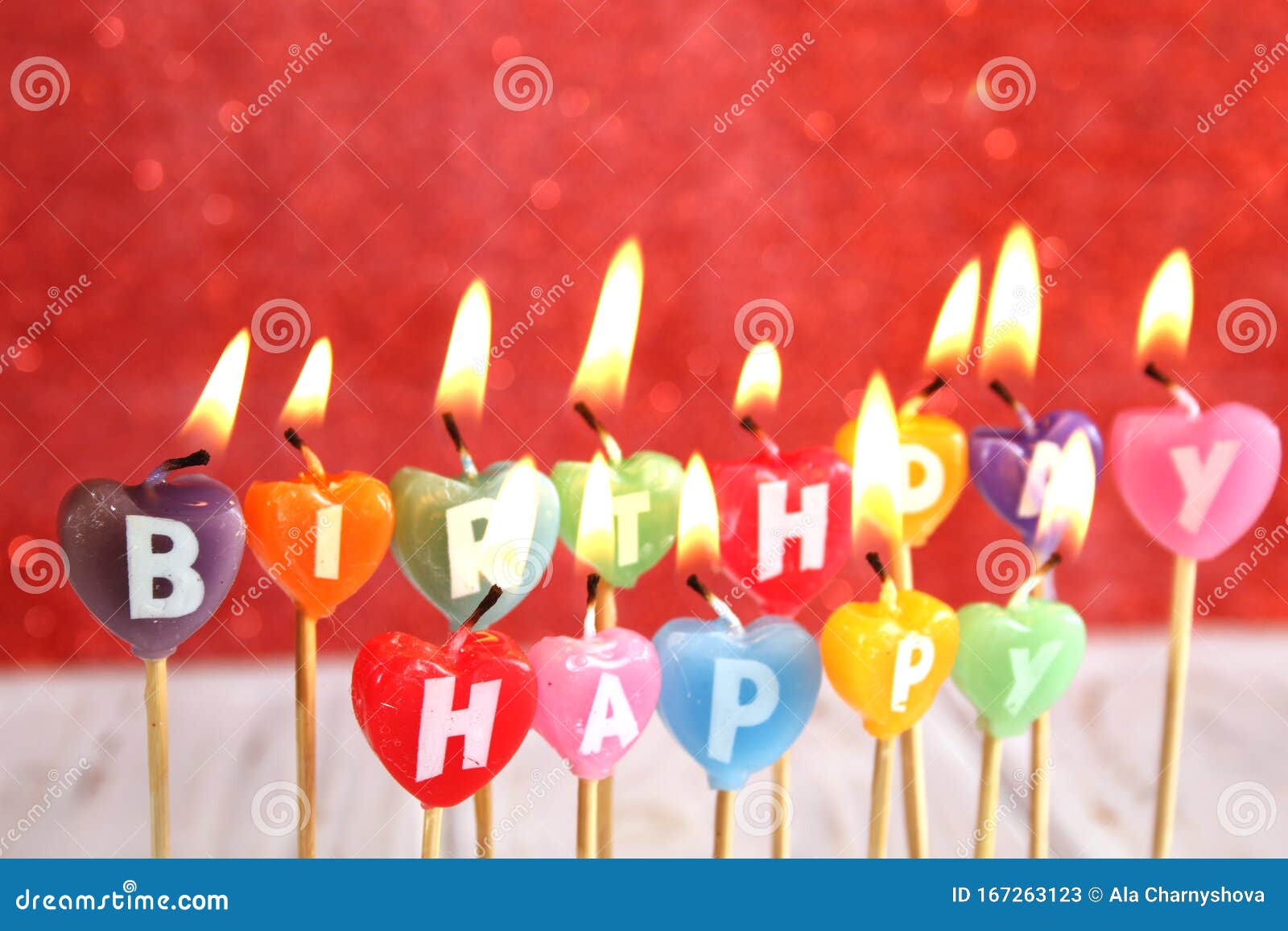 Fond Bleu Des Textes De Joyeux Anniversaire Photos Libres De Droits Et Gratuites De Dreamstime Fond Bleu Des Textes De Joyeux Anniversaire Photos Libres De Droits Et Gratuites De Dreamstime