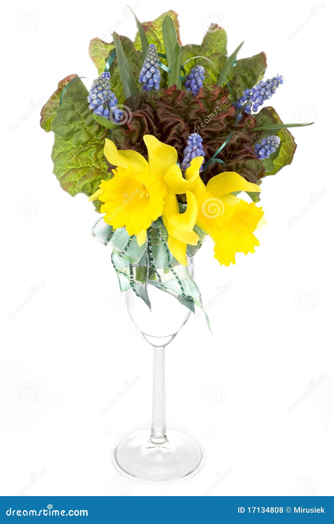 Bouquet de jonquille photo stock. Image du centrale, bouquet - 17134808