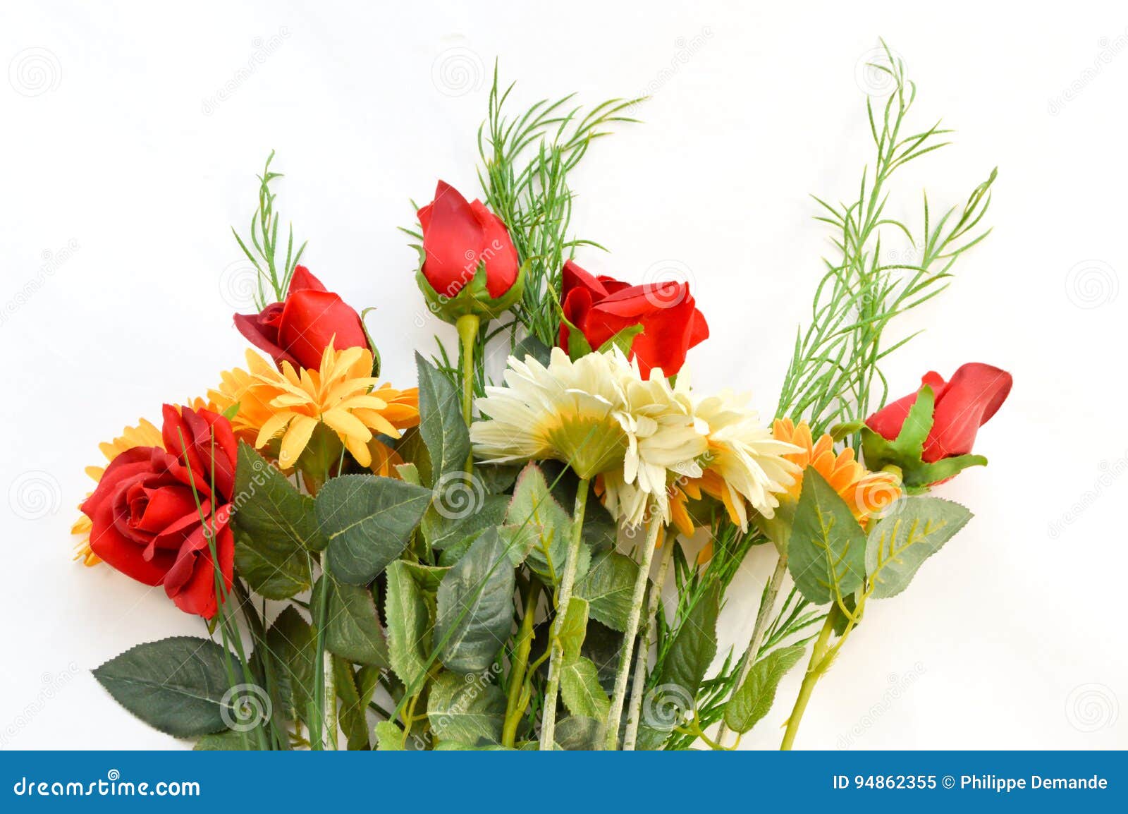 Bouquet of Red Roses and Daisies Stock Image Image of garden