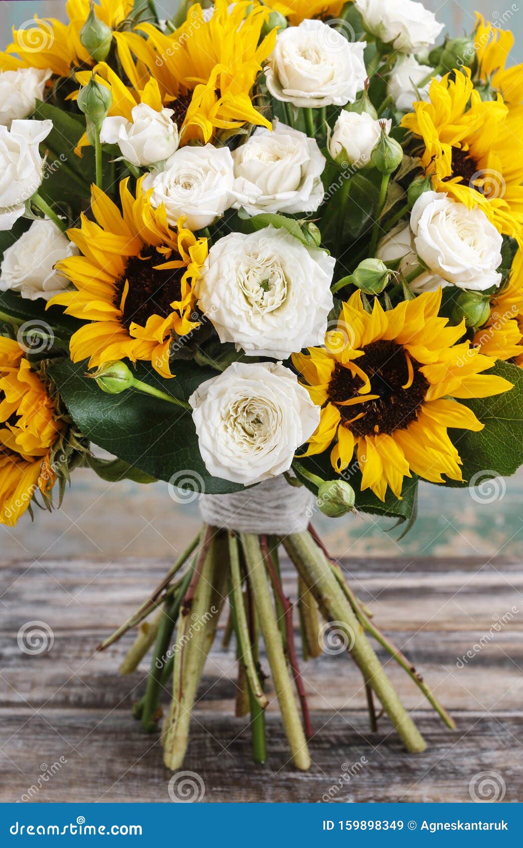 Download Bouquet Of White Roses And Sunflowers Stock Image - Image ...