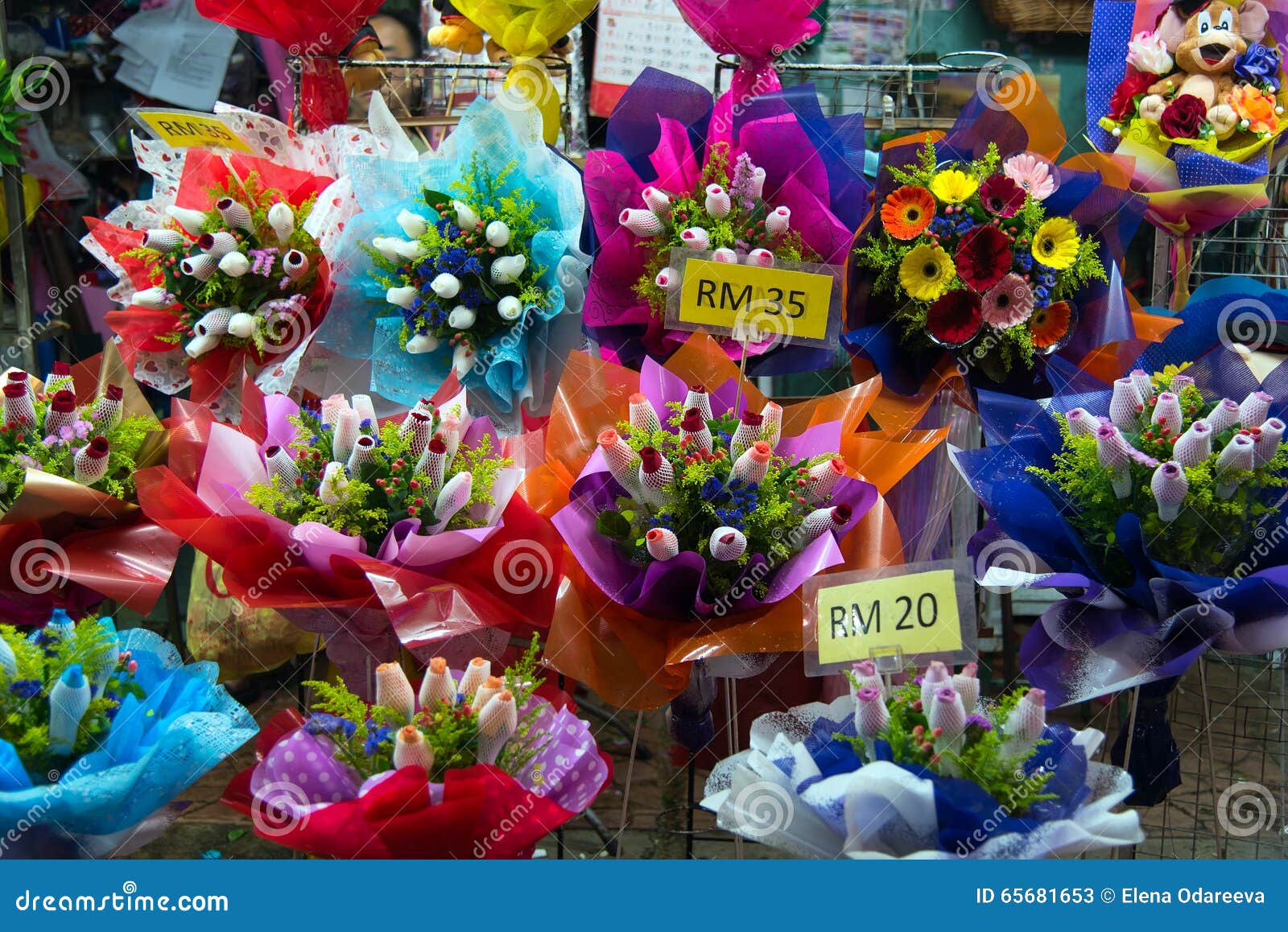 Bouquets of Flowers for Sale Editorial Stock Photo - Image of green ...