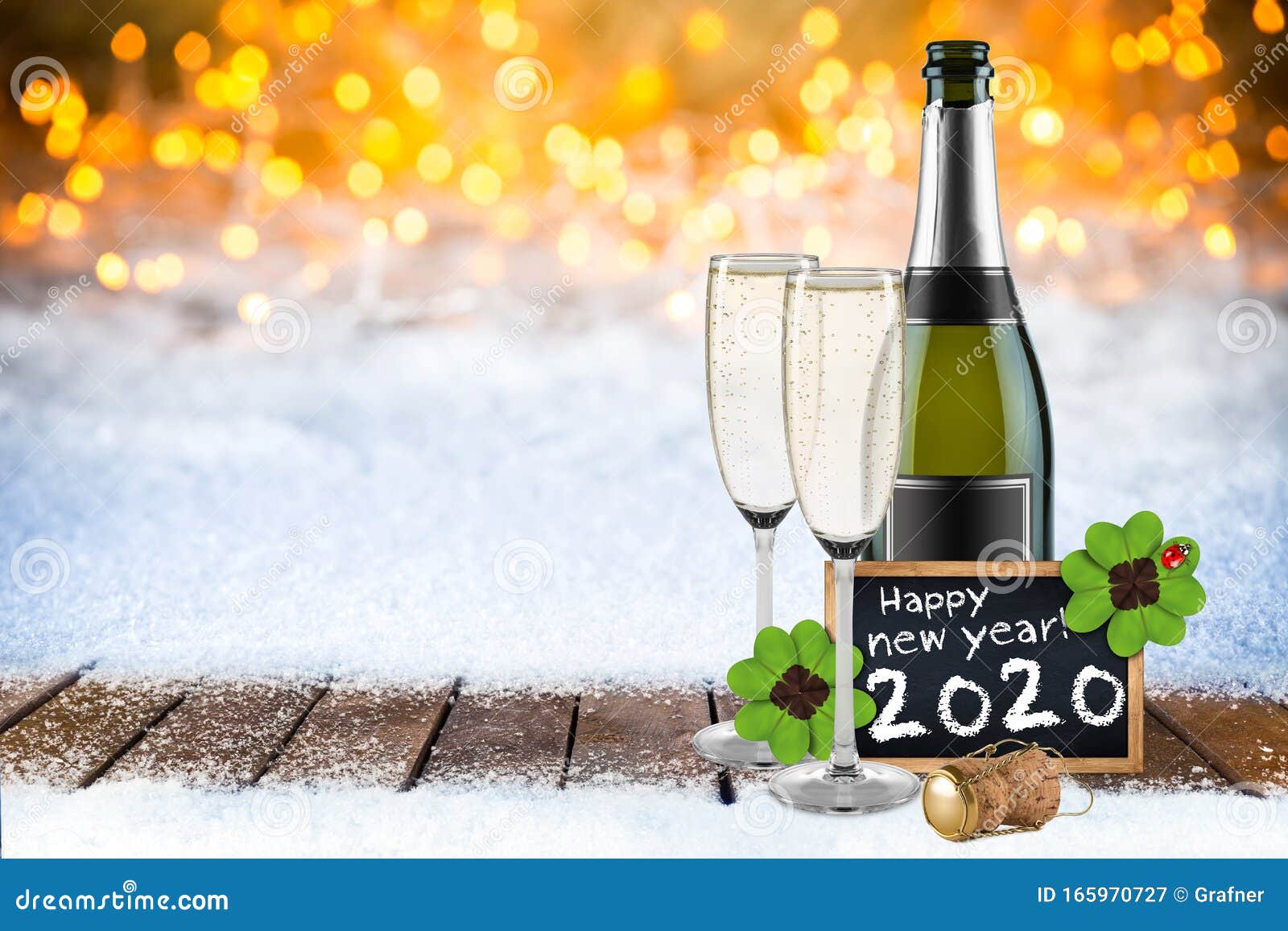240 Carte De Joyeux Anniversaire Bouteille Et Verres De Champagne Photos Libres De Droits Et Gratuites De Dreamstime 240 Carte De Joyeux Anniversaire Bouteille Et Verres De Champagne Photos Libres De Droits Et Gratuites De Dreamstime
