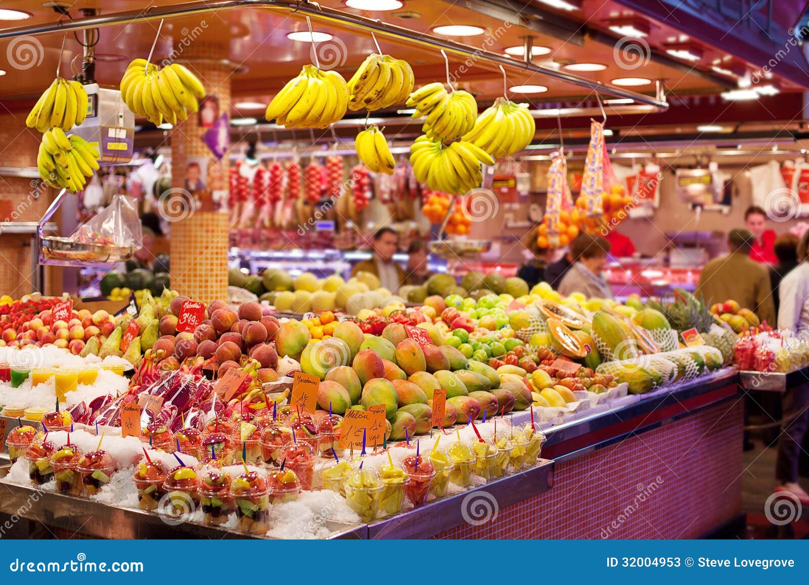 Boutique de fruit image stock. Image du melon, santé 32004953